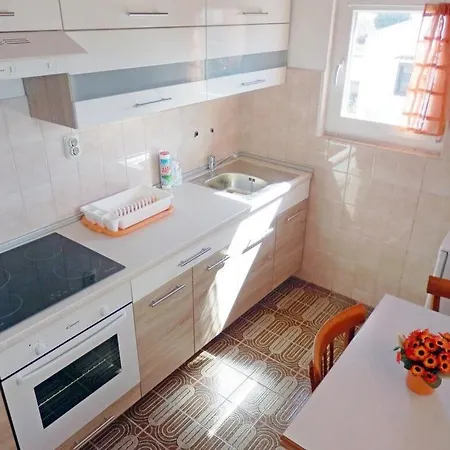 Apartment Jana: *